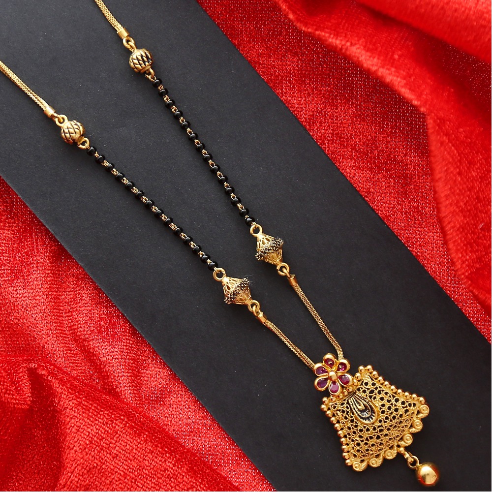 Splendid Antique Gold Mangalsutra