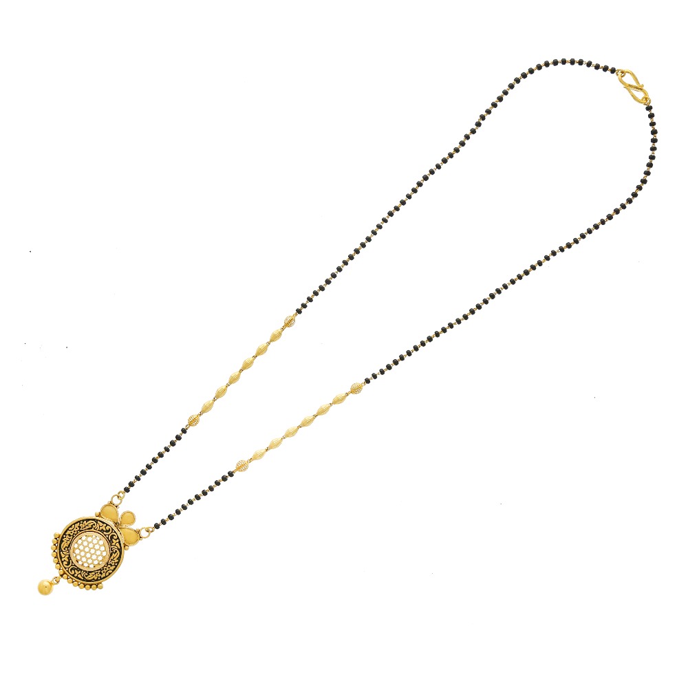 The opulent black meenakari mangalsutra