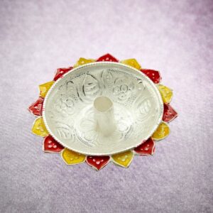 Diya with flower base