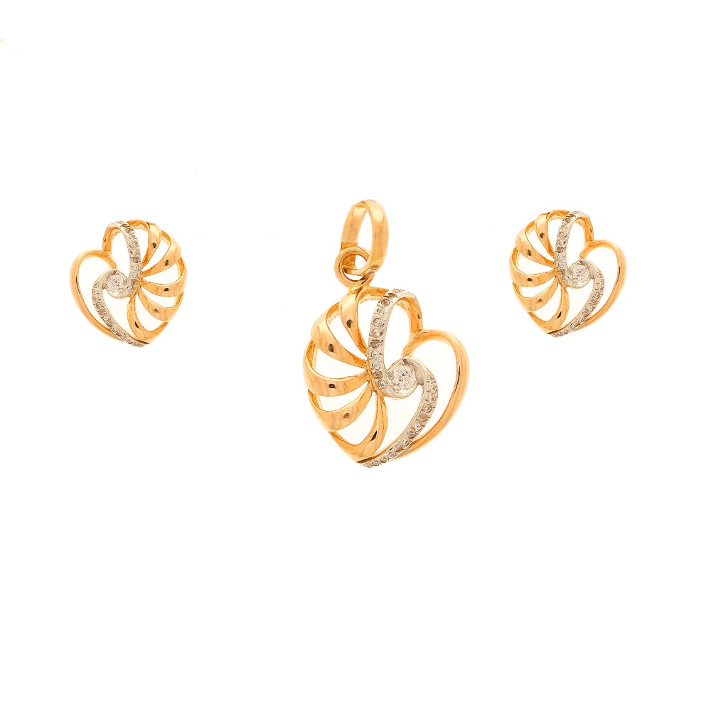 Small pendant set crafted in 18kt