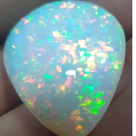 25ct oval opal