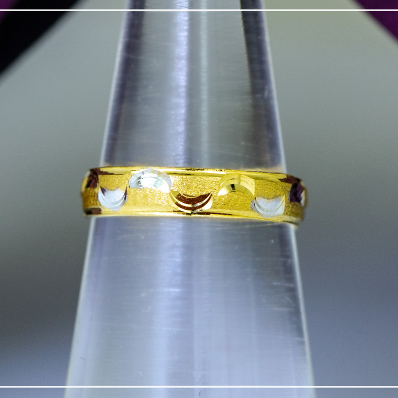 22K Yellow Gold Splendid Hallmarked Band