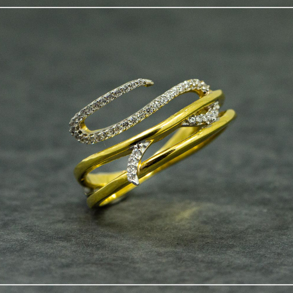 18K Yellow Gold Party Hallmarked Ladies Ring