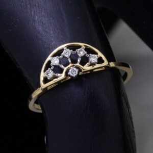 18K Yellow Gold Crown Diamond Ring