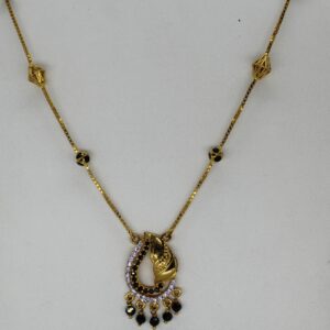 19KT PENDANT CHAIN BLACK BEADS
