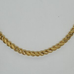 22CT LOTUS CHAIN