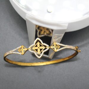 2ct casting ladies kada/bangle/bracelet