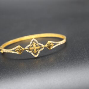 2ct casting ladies kada/bangle/bracelet