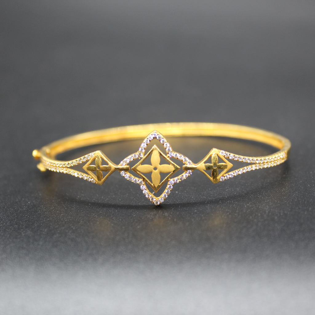 2ct casting ladies kada/bangle/bracelet