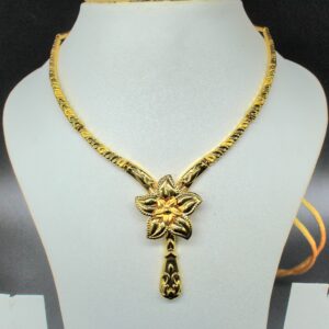 22kt Gold Floral casting necklace