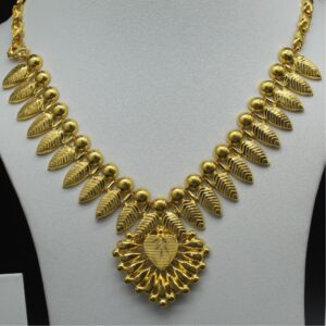 916 gold south design necklace