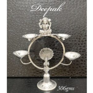Antique deepak