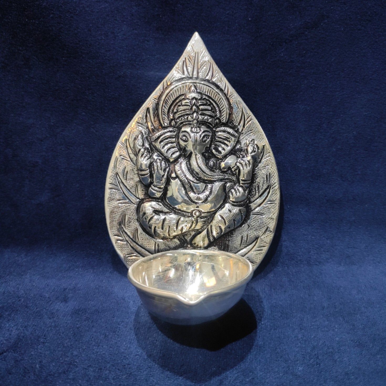 Raman Diva, Ganpati Divi