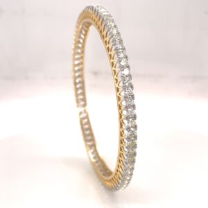 14k gold & natural diamond studded bangle