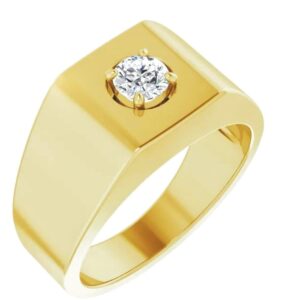 Mens diamond ring , 14kt gold with centre single diamond studded .
