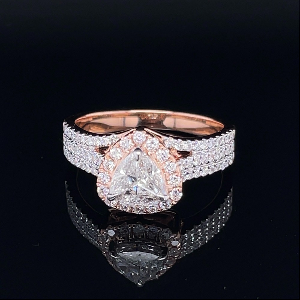 Natural diamond pie cut setting ring