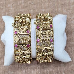Gold Polished Antique Barat Design Bridal Kada