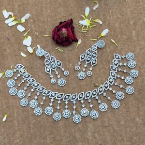 Attractive CZ Diamond Necklace Set