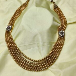 Royal Pattern Casual Pearl Mala