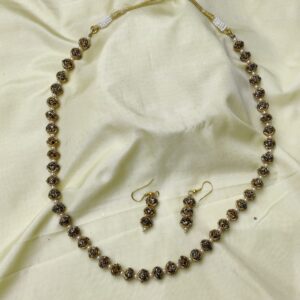 Gorgeous Design Casual Modern Pearl Mala