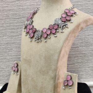 ethnic necklace set