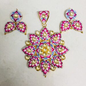 Bikaneri Pendant Set