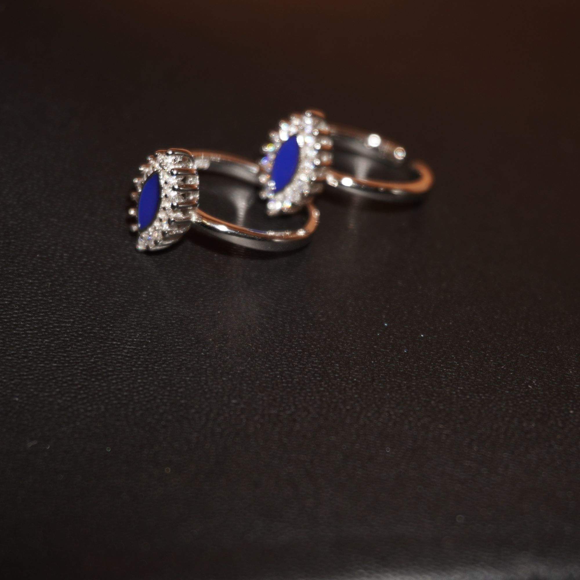 925 Silver Daily Wear Blue Stone Toe Rings 124R337