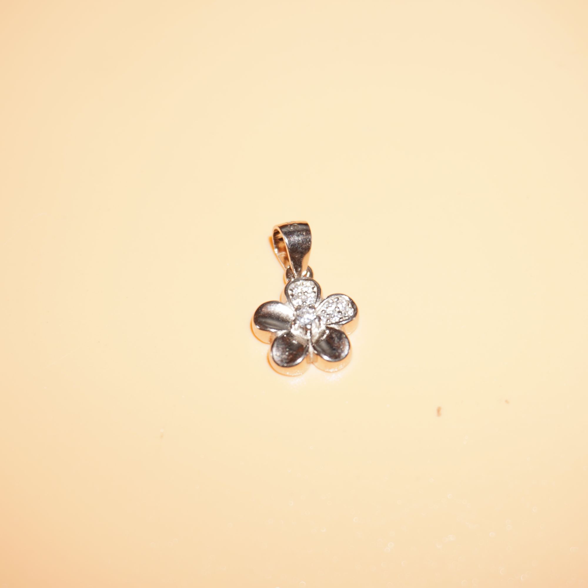 925 Silver Floral Design Diamond Pendant