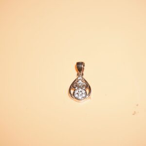 925 Silver Oval Shape Diamond Pendant