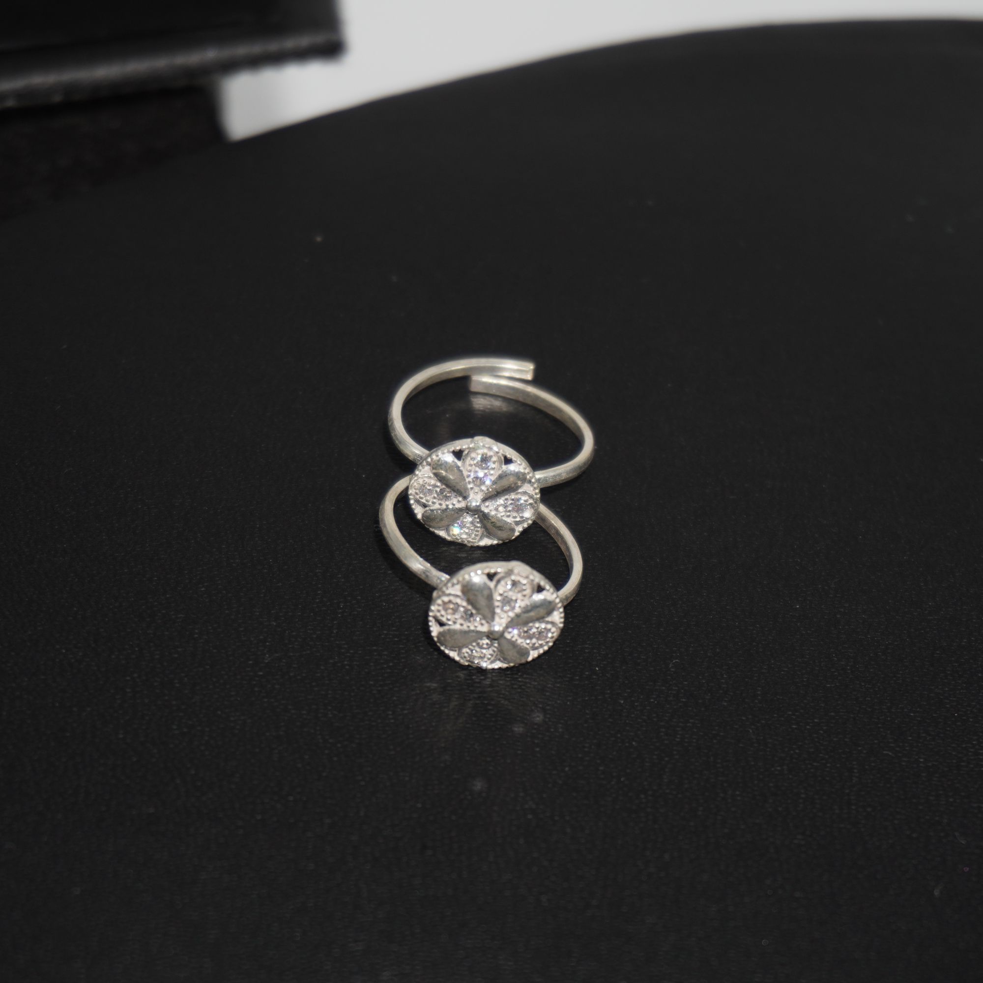925 Silver Fancy Color Stone Pilli 149R424