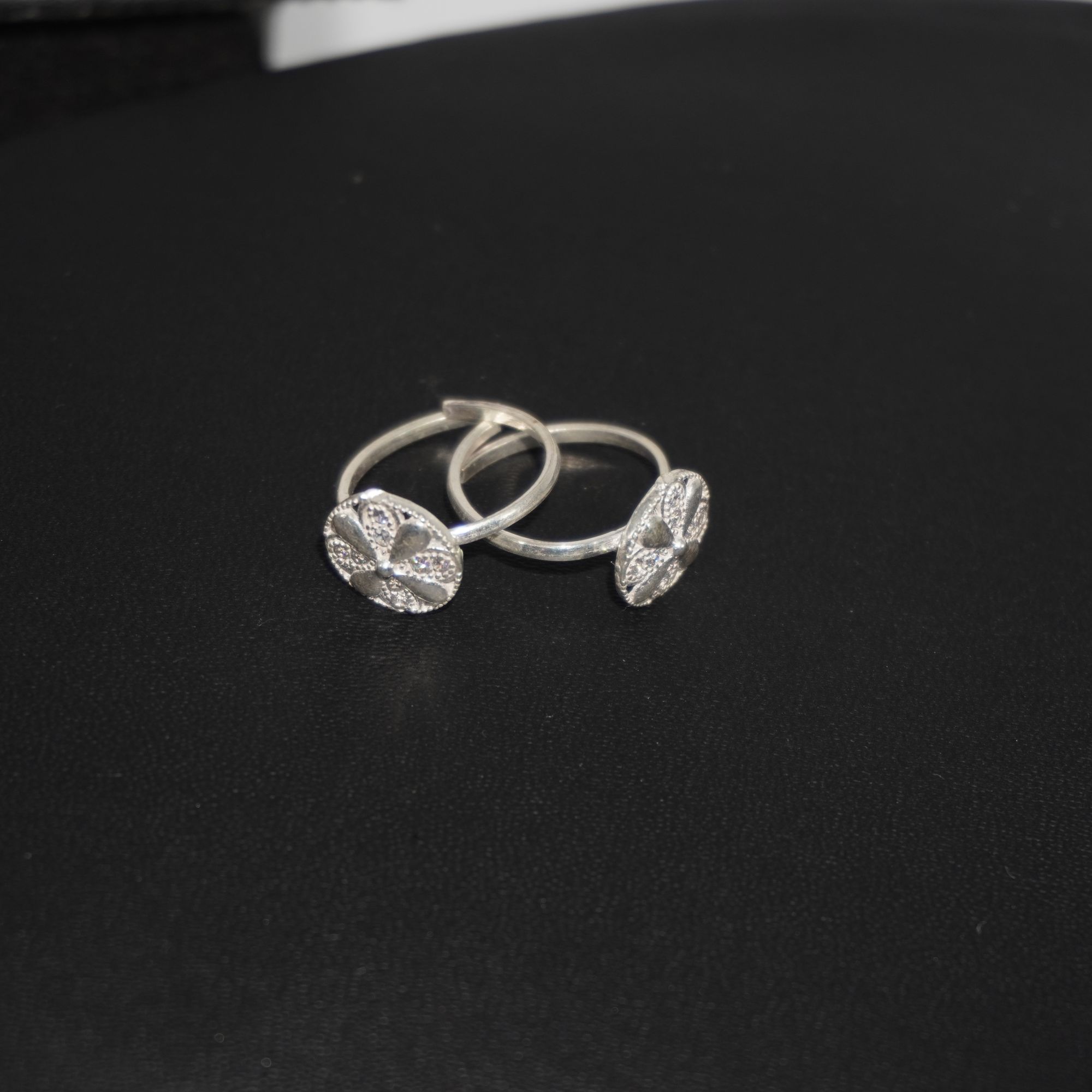 925 Silver Fancy Color Stone Pilli 149R424