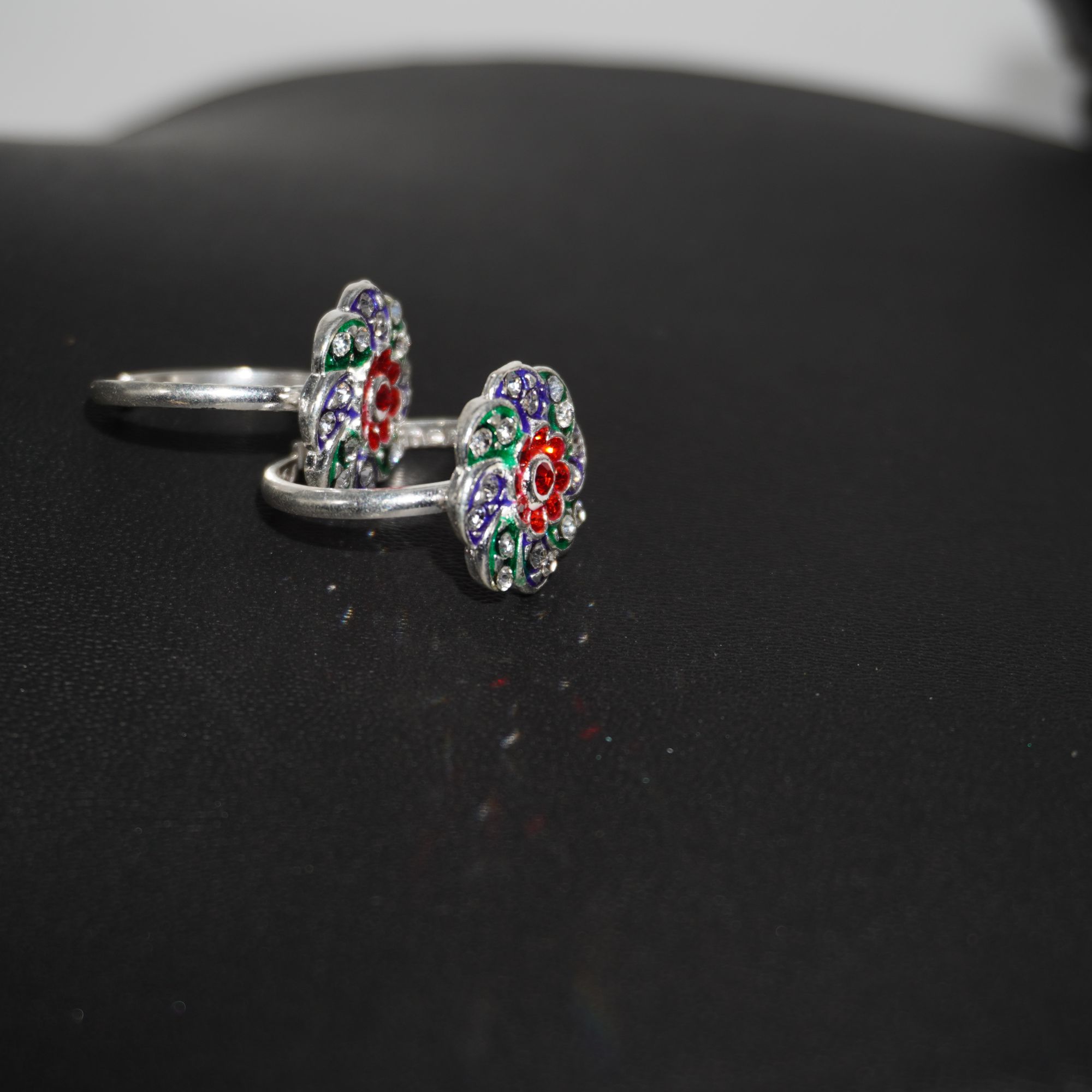 925 Silver Dazzling Color Stone Bichiya 149R587