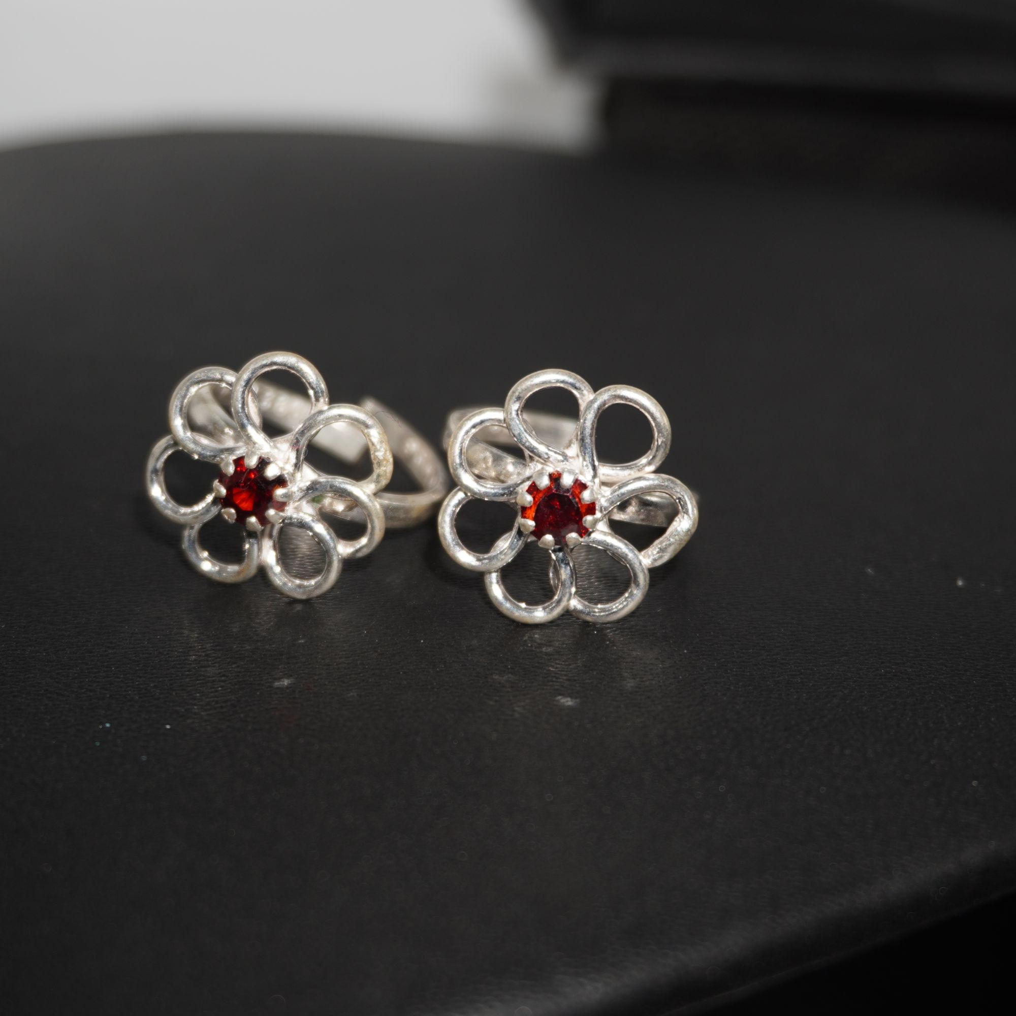 925 Silver Fancy Flower Design Toe Ring 149R255