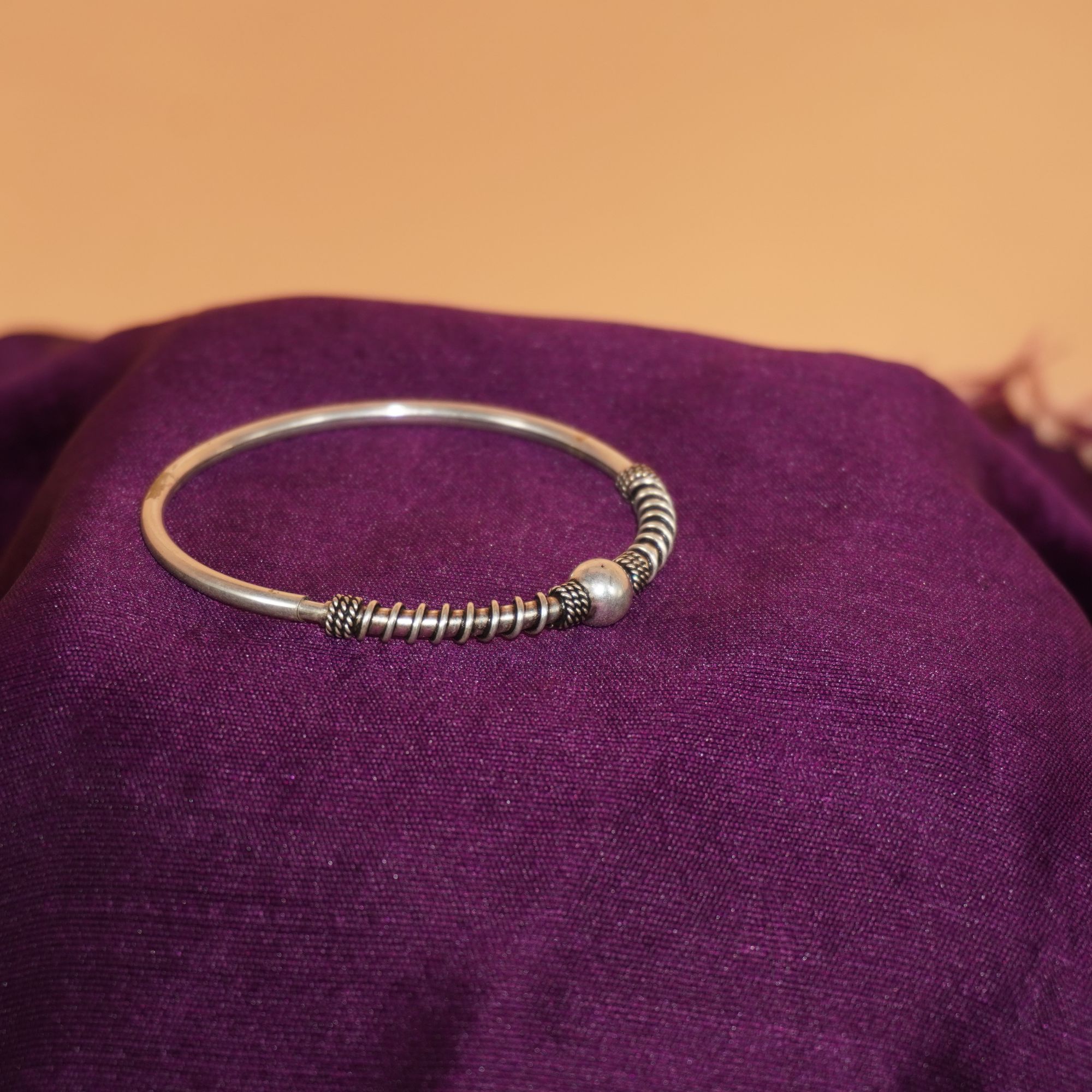 925 Silver Trending Light Weight Kada 121R53