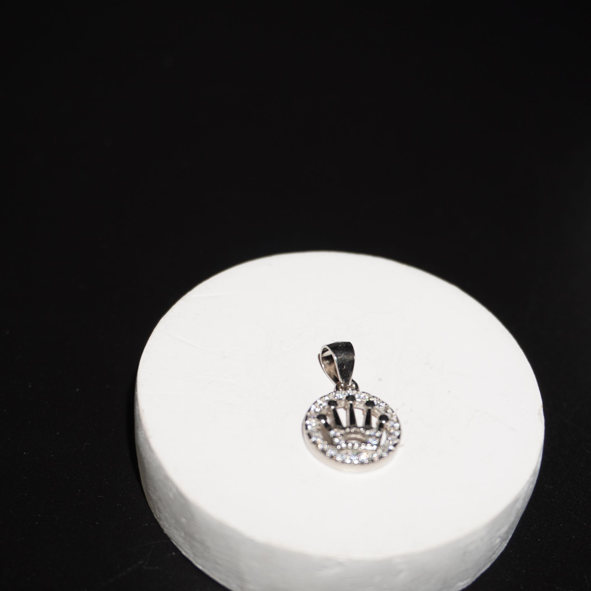 925 Silver Crown Design Pendant