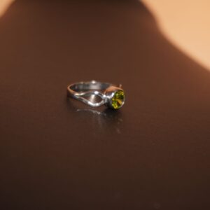 925 Silver Classy Diamond Cartoon Design Ring