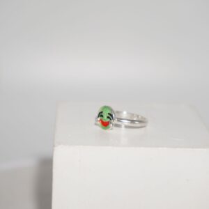 925 Silver Fancy Emogi Ring 579R26