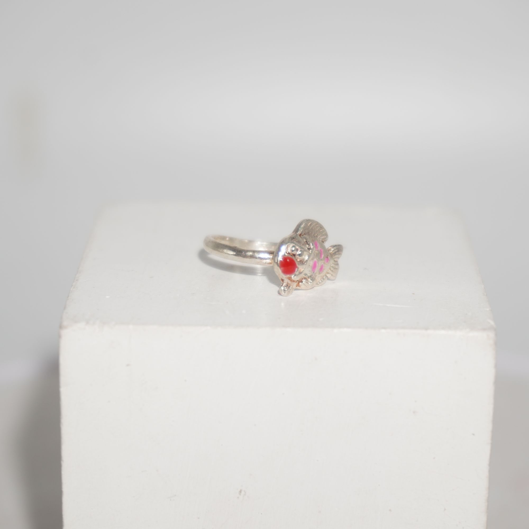 925 Silver Delicate Cartoon Design Ring 577R19