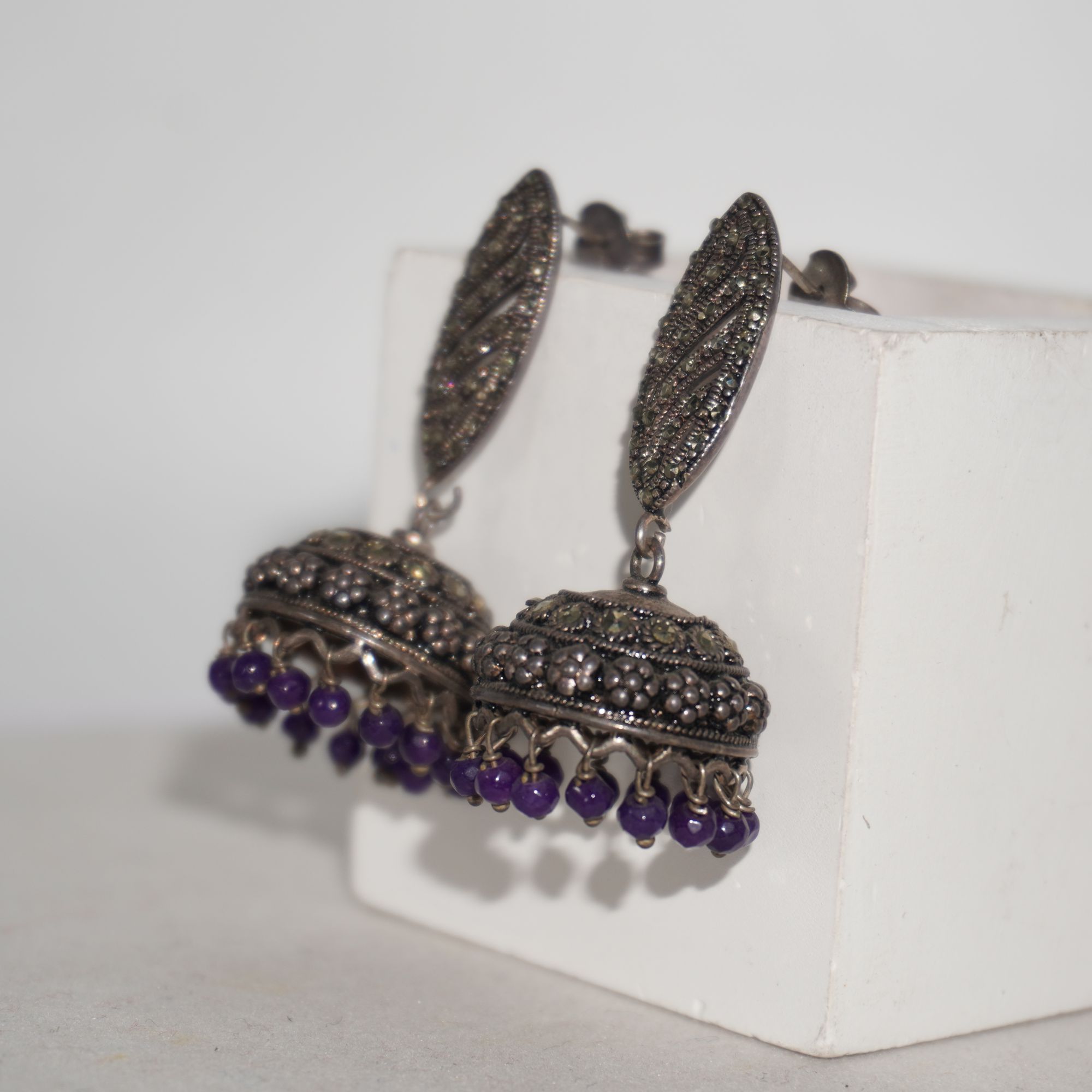 925 Silver Elegant Jhumkha Earring 170R26