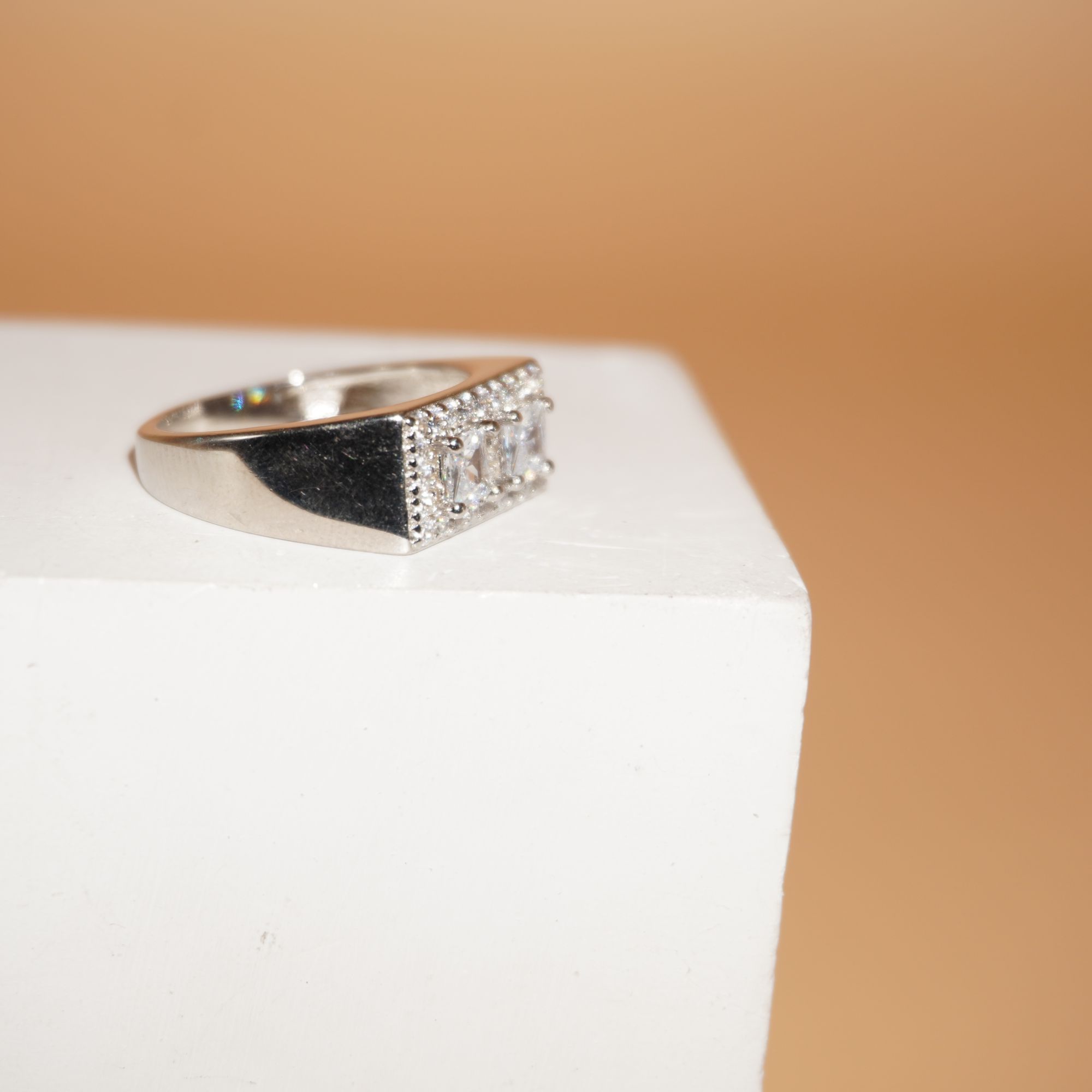 925 Silver Modern Engagement Ring 711R56