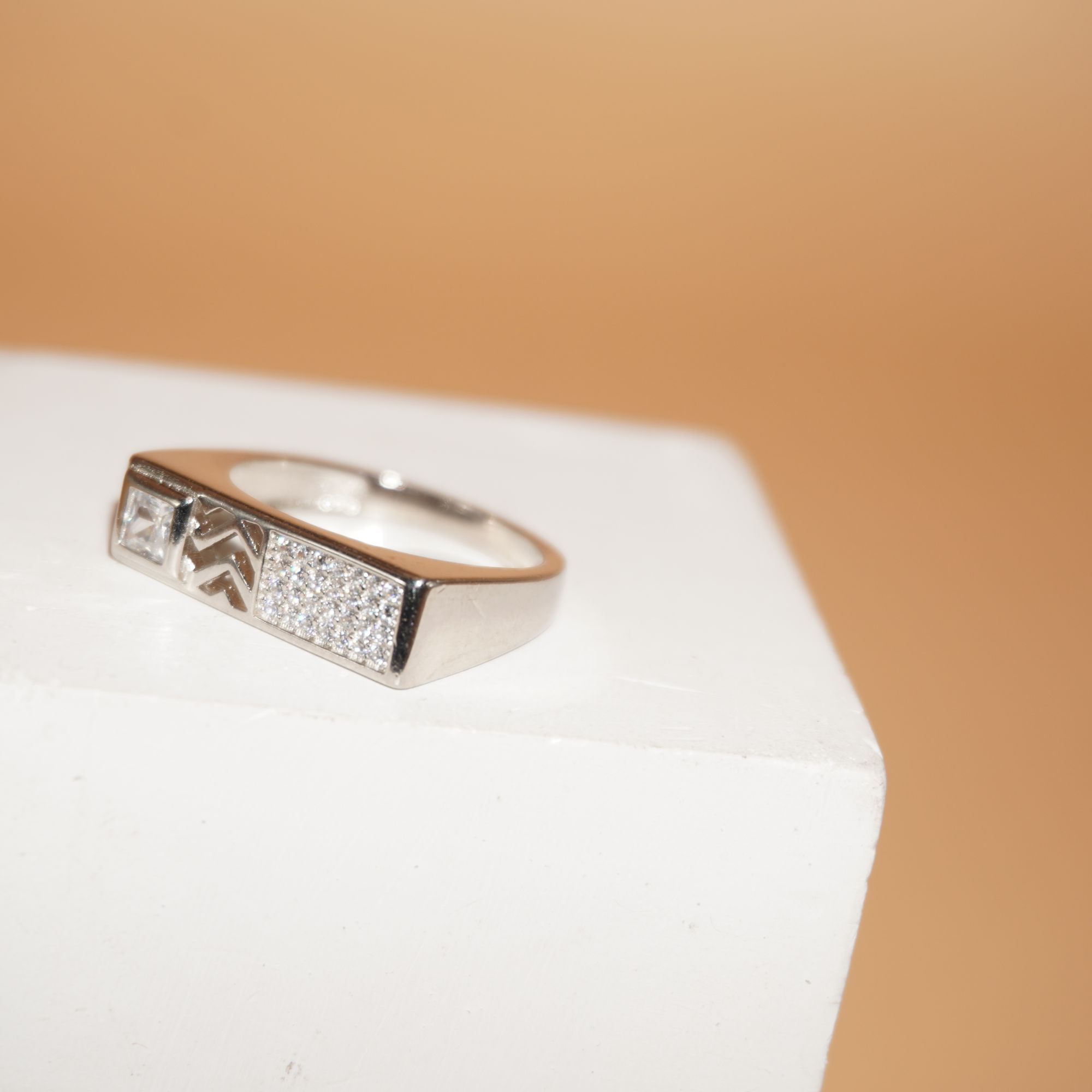 925 Silver Lightweight Diamond Ring 711R55