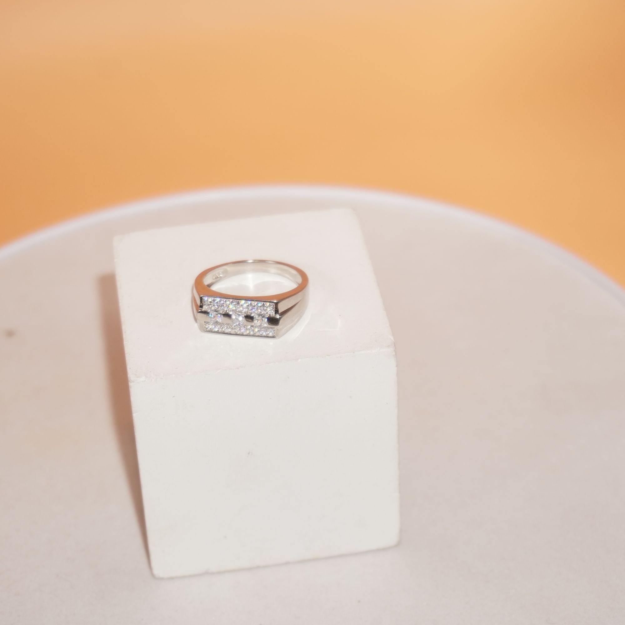 925 Silver Stunning Daily Wear Ring 712R19