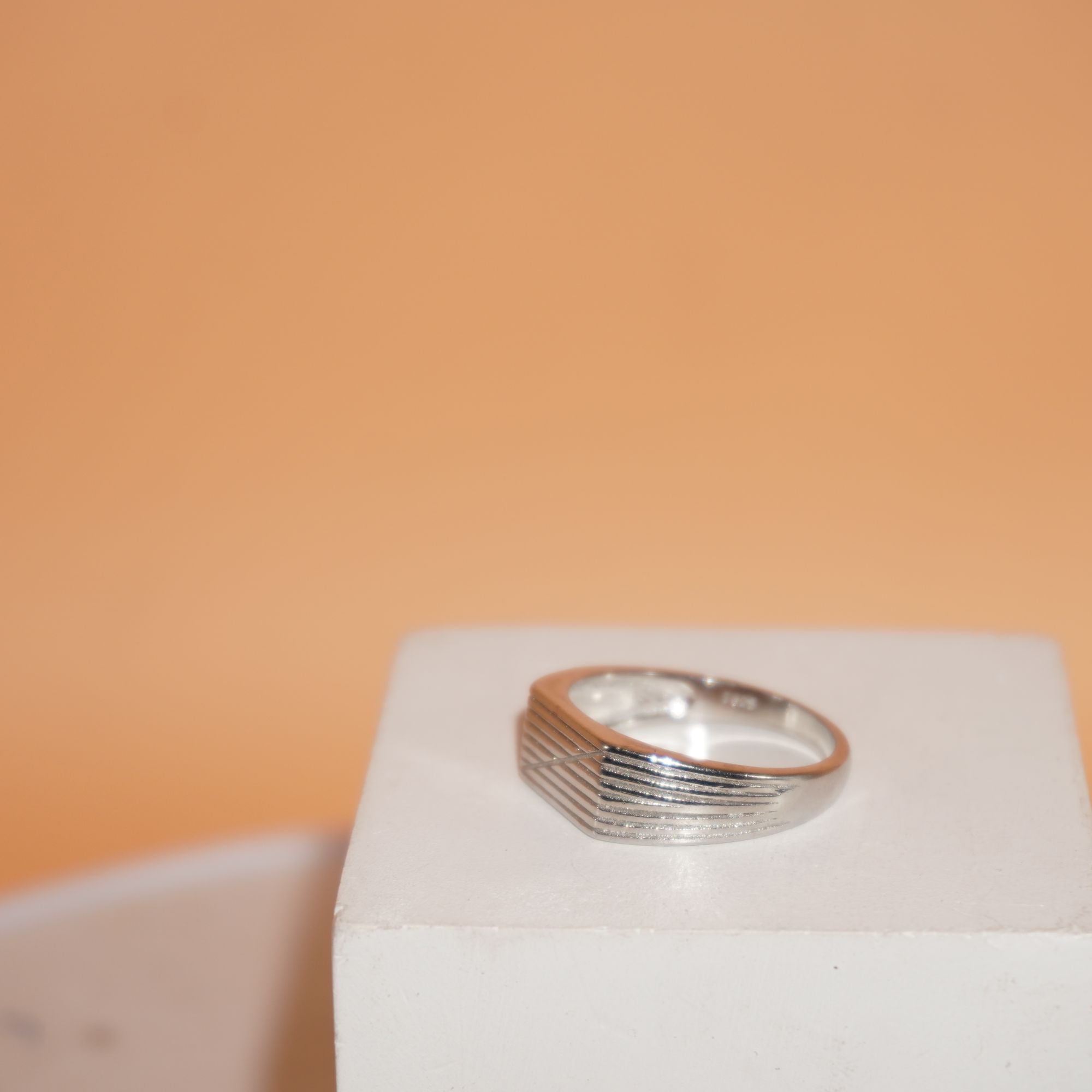 925 Silver Gorgeous Studed Ring 711R60