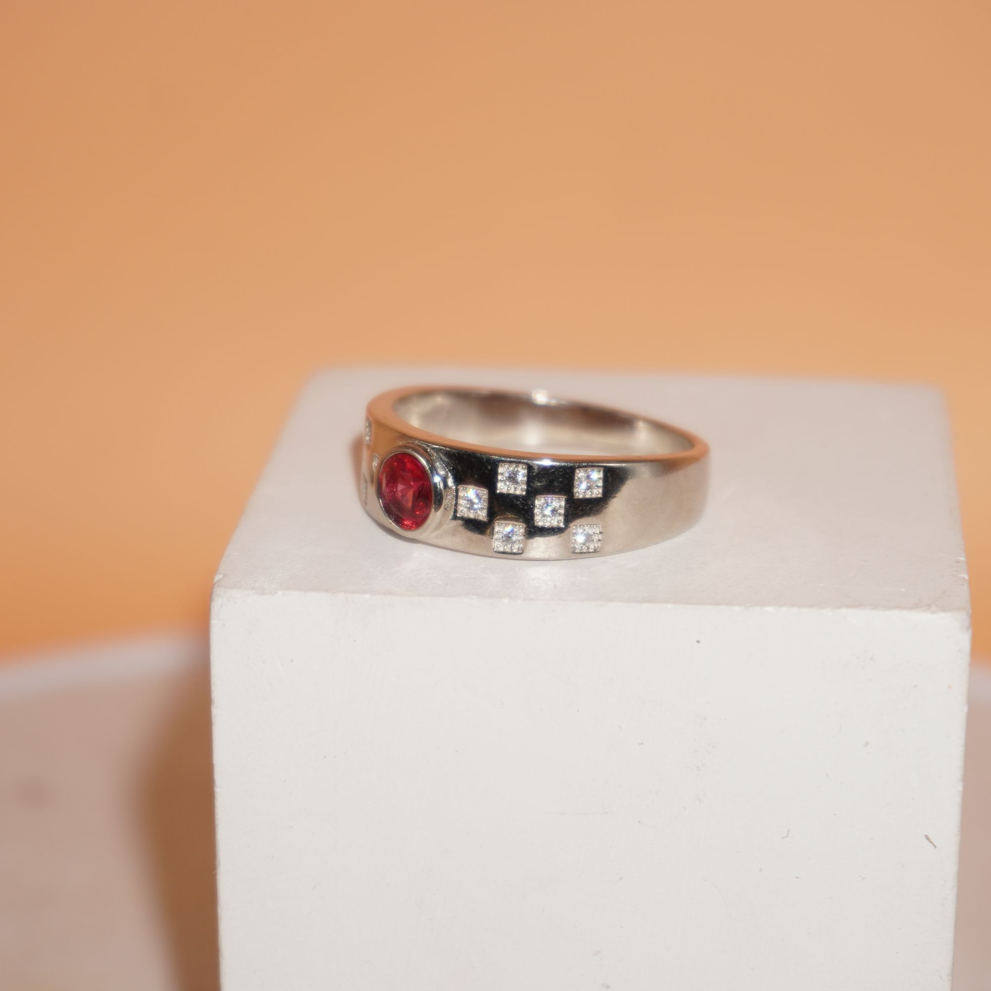 925 Silver Elegant Studed Ring 792R4