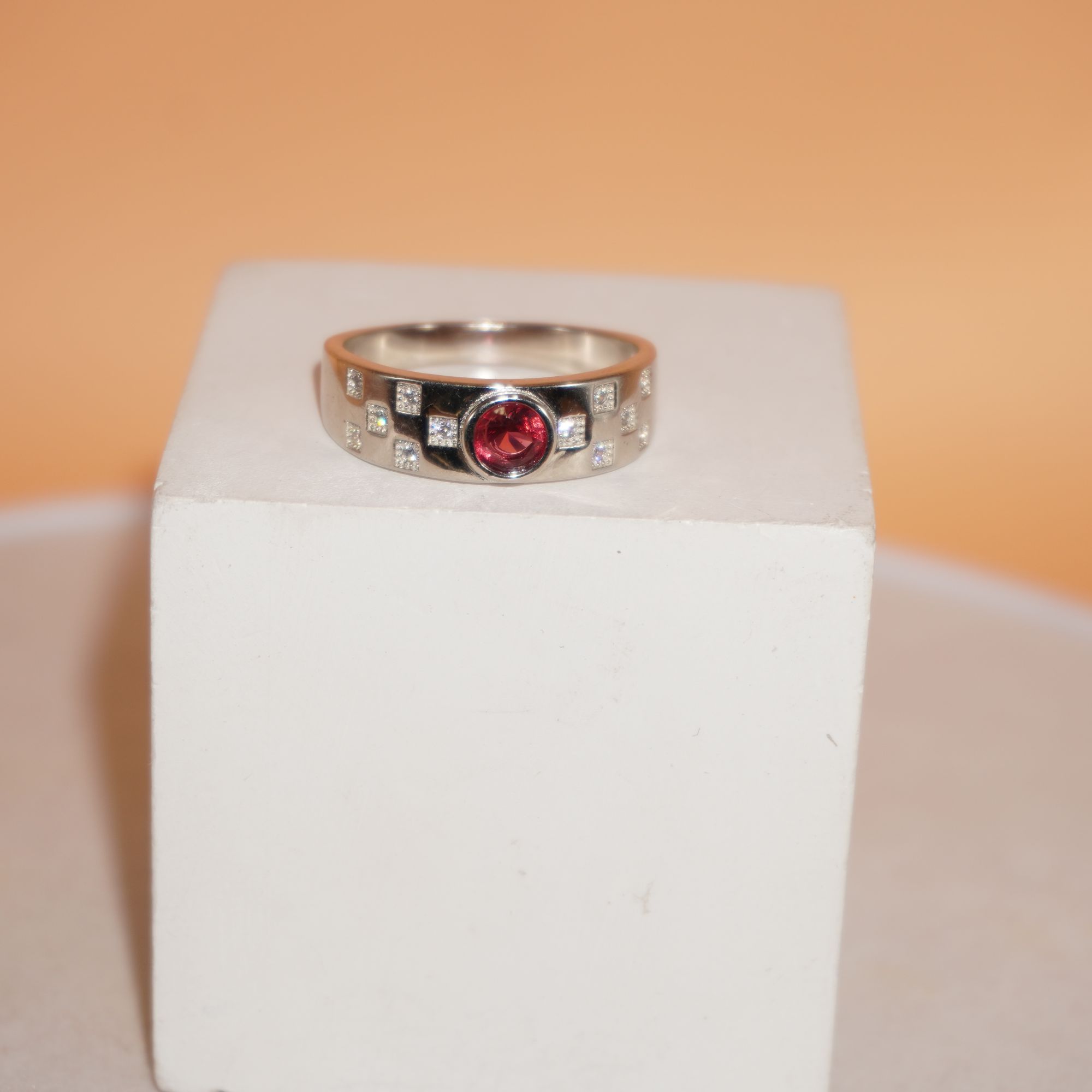 925 Silver Elegant Studed Ring 792R4