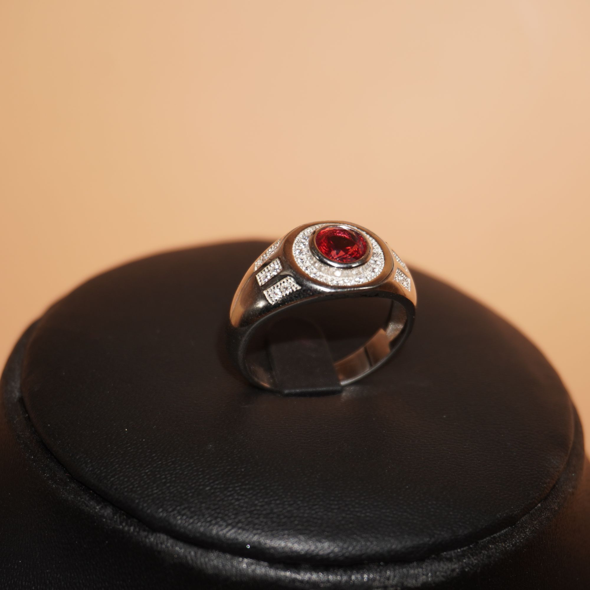 925 Silver Trending Gents Ring 720R46