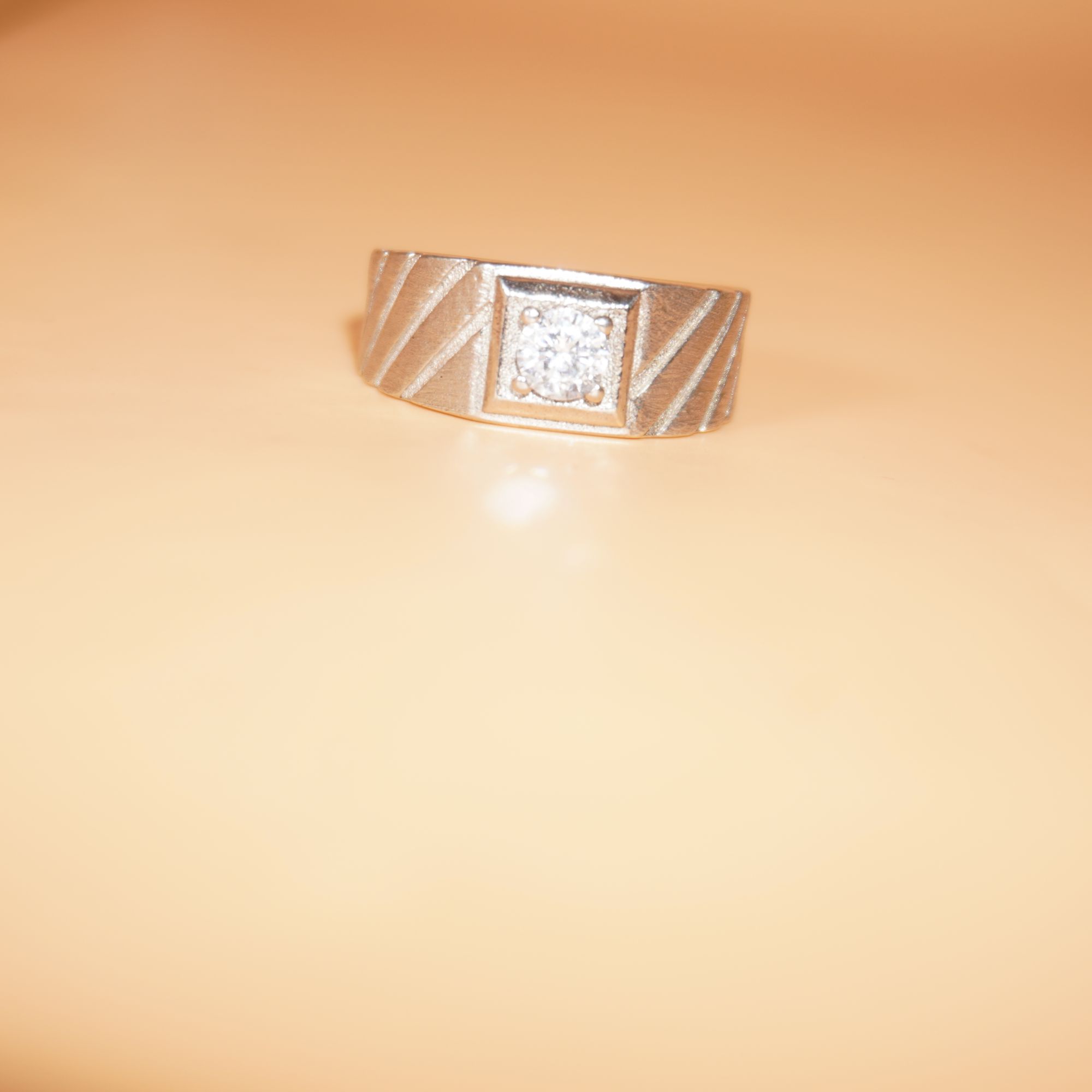 925 Silver Unique Diamond Ring