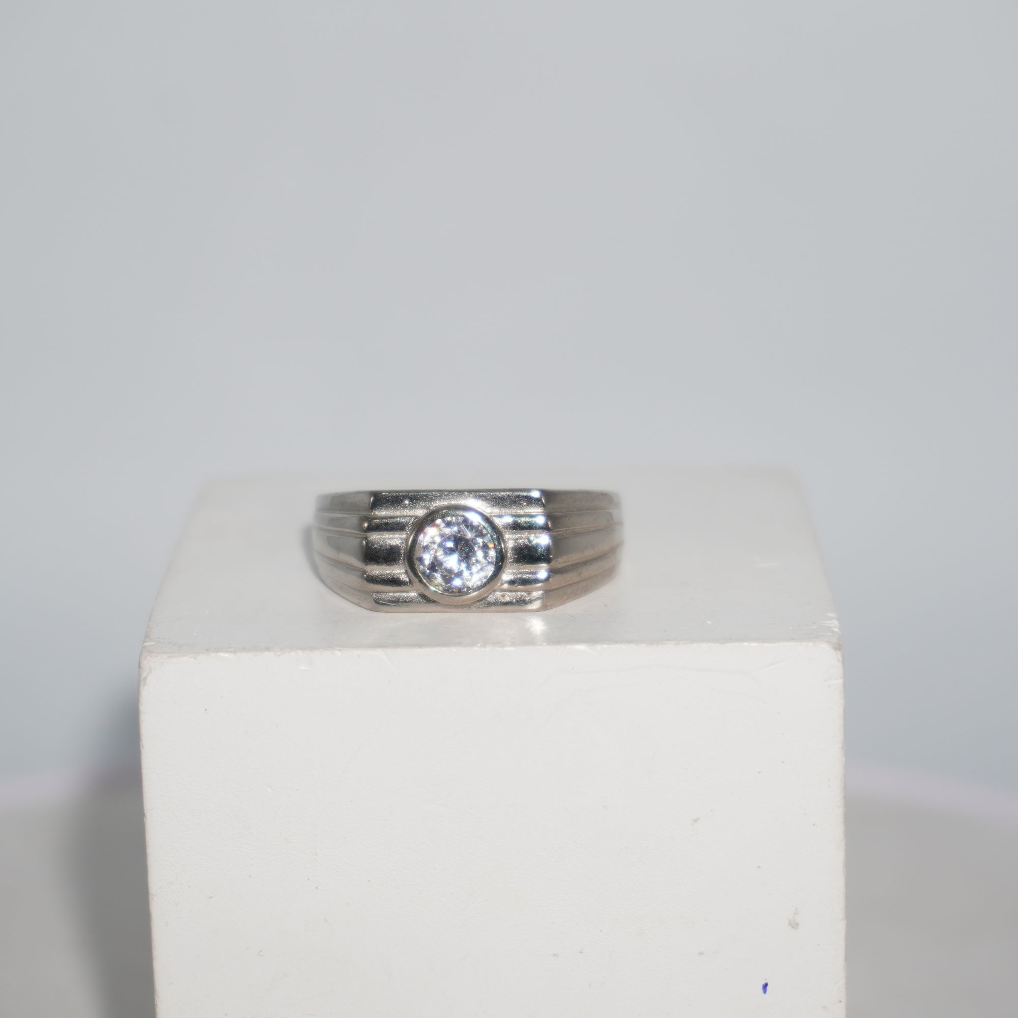 925 Silver Fancy Studed Ring