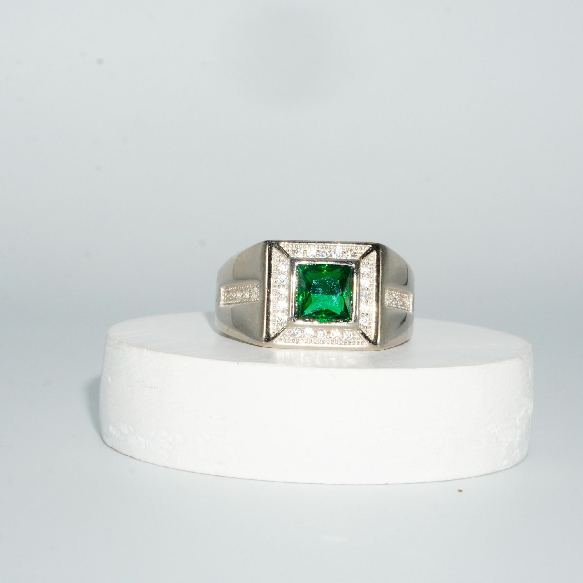 925 Silver Grand Ring 791R35