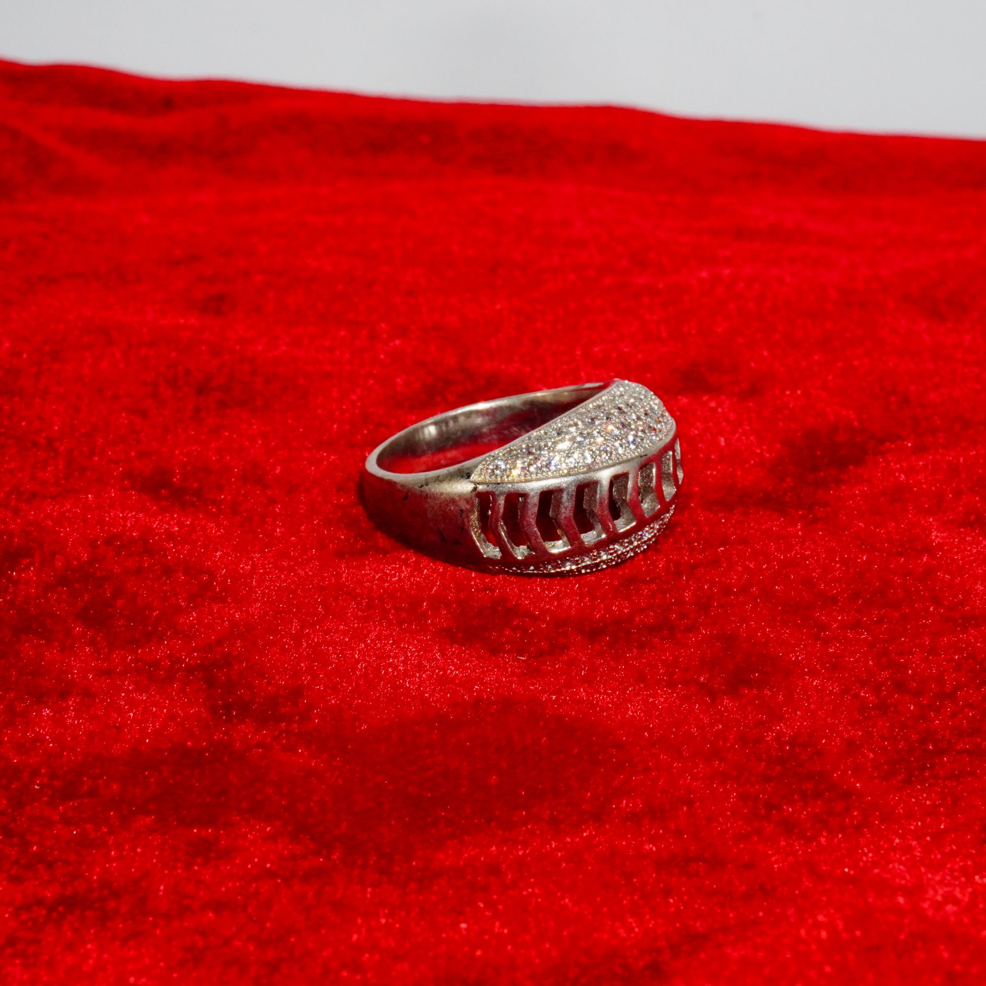 925 Silver Trending Men Ring 195R173 - Image 3